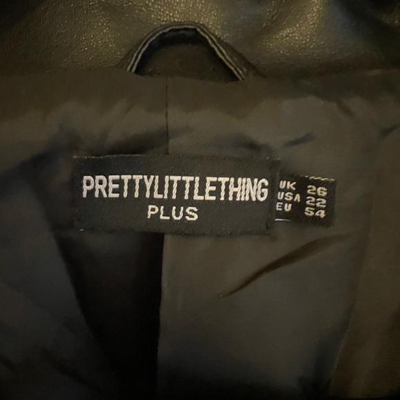 Plus Black Faux Leather Zip Detail Biker Jacket size 22(3x) - Picture 9 of 12